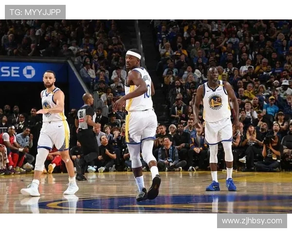 穆迪谈库里缺阵影响强调减少失误与巴特勒协作提升进攻效率